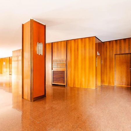Luxury 2 Bedroom Apartament, Close To San Siro, Fiera And 10 Min Metro To Duomo Milan Exterior photo