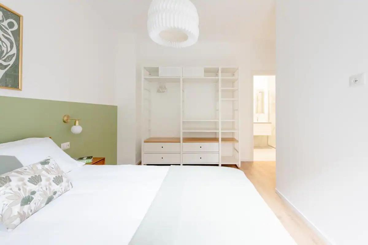 Luxury 2 Bedroom Apartament, Close To San Siro, Fiera And 10 Min Metro To Duomo Milan Exterior photo