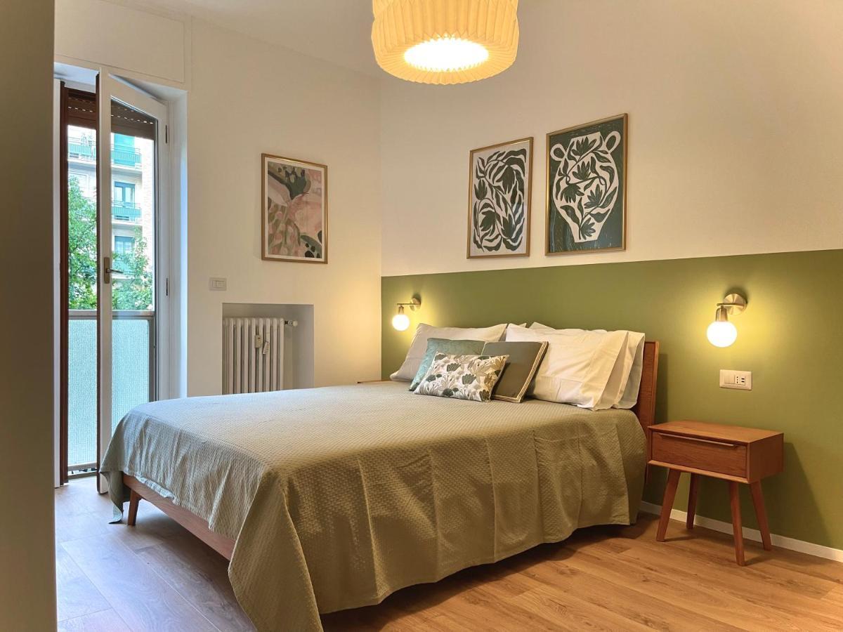 Luxury 2 Bedroom Apartament, Close To San Siro, Fiera And 10 Min Metro To Duomo Milan Exterior photo